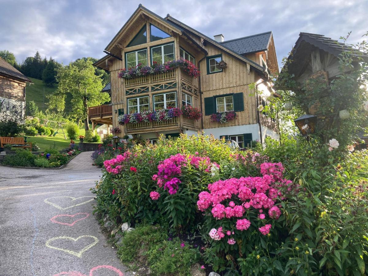 Ferienwohnung S'Rastl Direkt Mit Bergpanorama Grundlsee Exterior foto