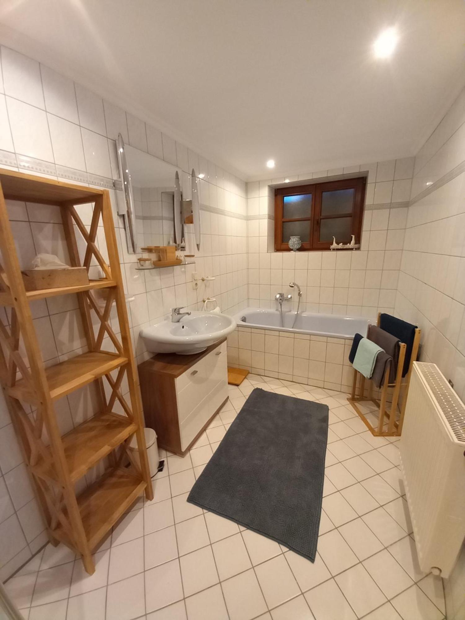 Ferienwohnung S'Rastl Direkt Mit Bergpanorama Grundlsee Exterior foto